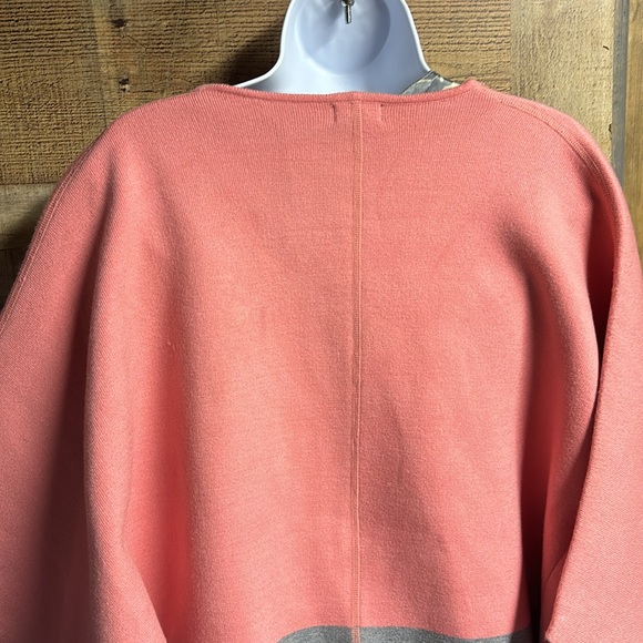 Roffe Color Block Fringe Ruana - Picture 5 of 13